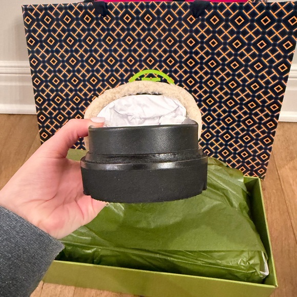 Tory Burch Everly Anatomic Lug Sandals Moccasin Star Curly Size 8 Buttermilk - Picture 4 of 7